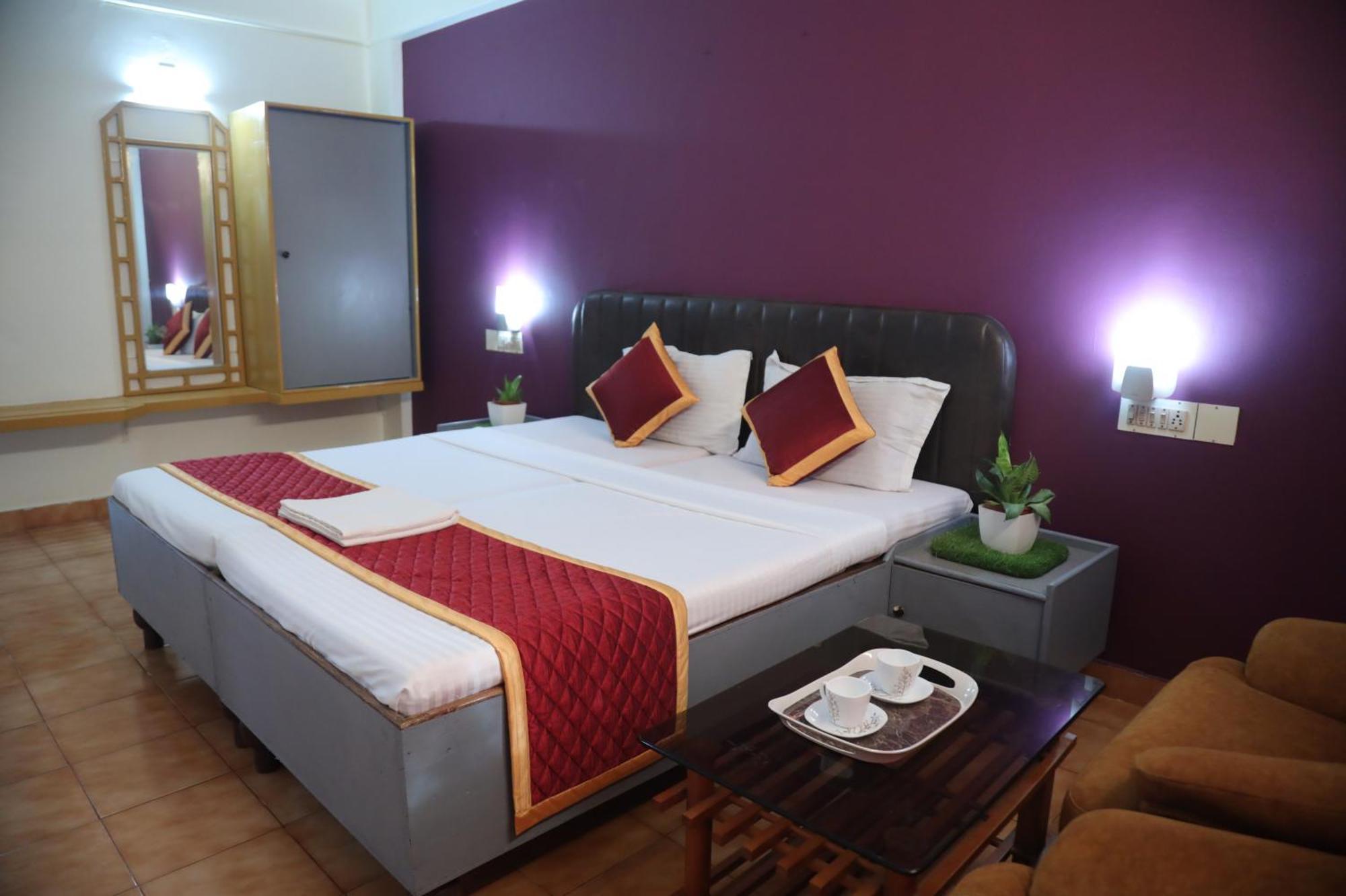 Grand Harmony Beach Resort Kovalam Exterior photo